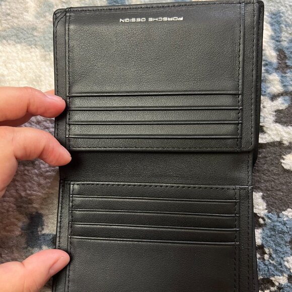 Porsche Carbon Wallet V11 (Never Used) - Picture 2 of 4